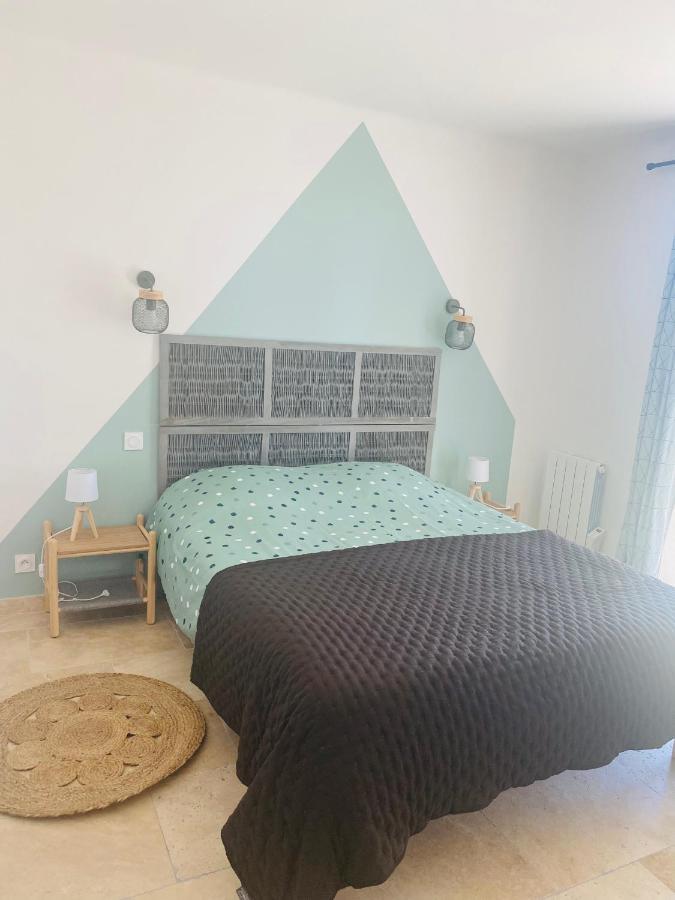 La Maison D A Cote 8 A 10 Personnes 카르팡트라 외부 사진